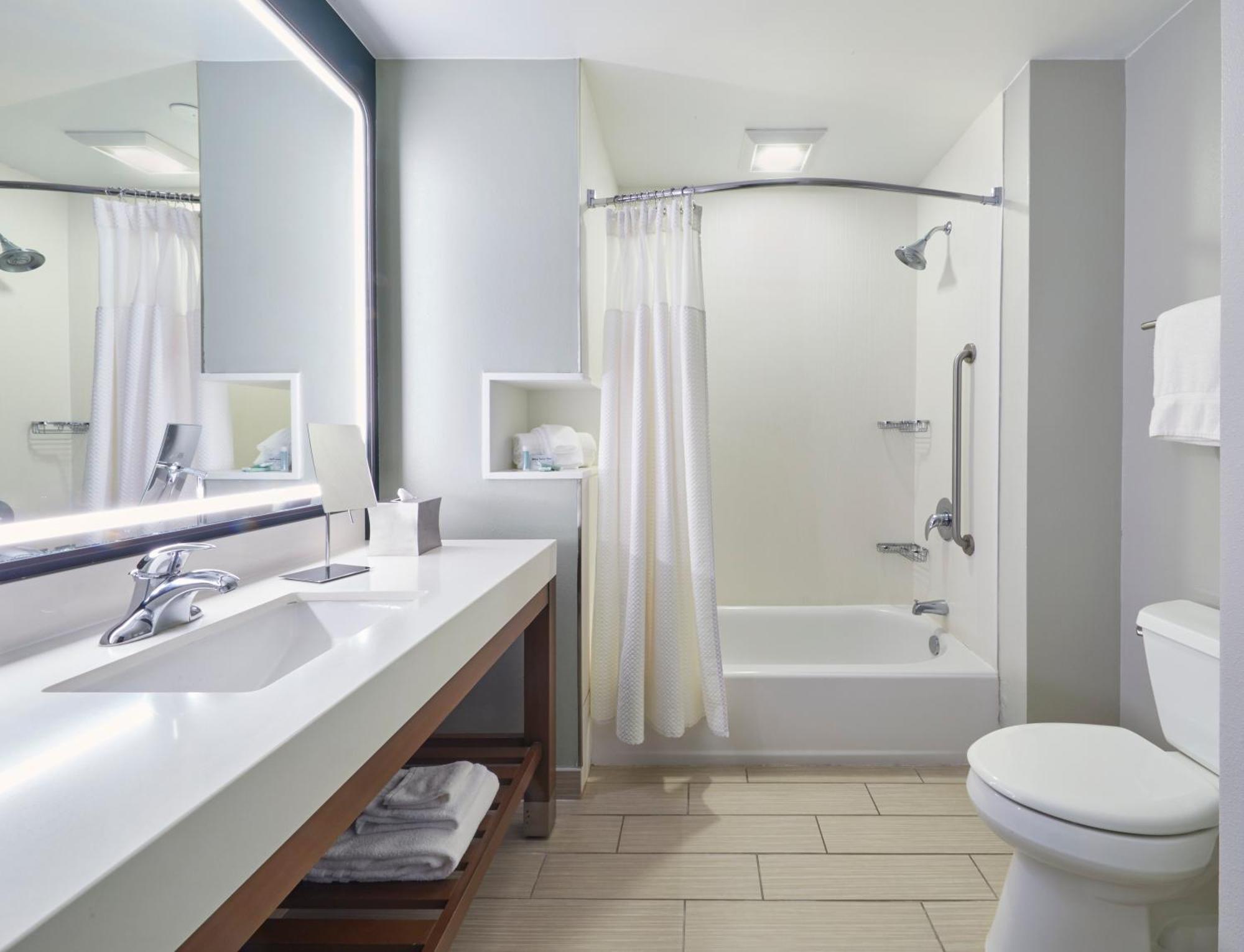 Courtyard By Marriott Oahu North Shore Hotel Laie